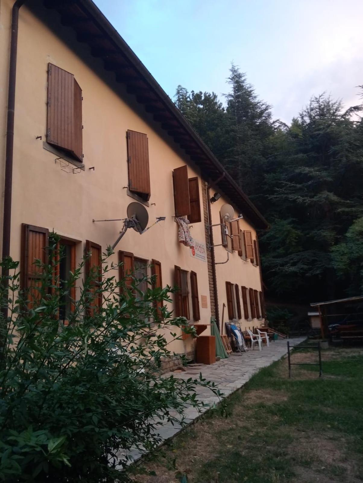 Rifugio Asqua Βίλα Poppi Εξωτερικό φωτογραφία