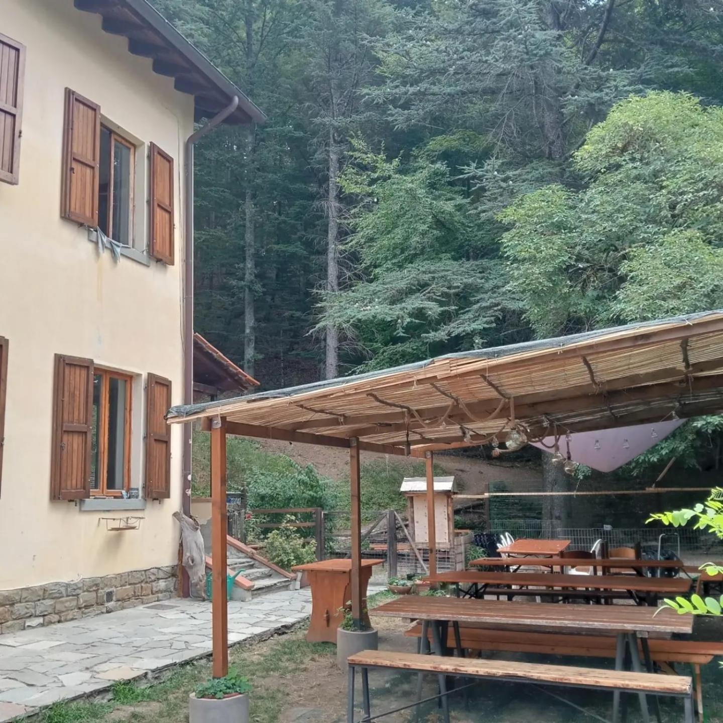 Rifugio Asqua Βίλα Poppi Εξωτερικό φωτογραφία