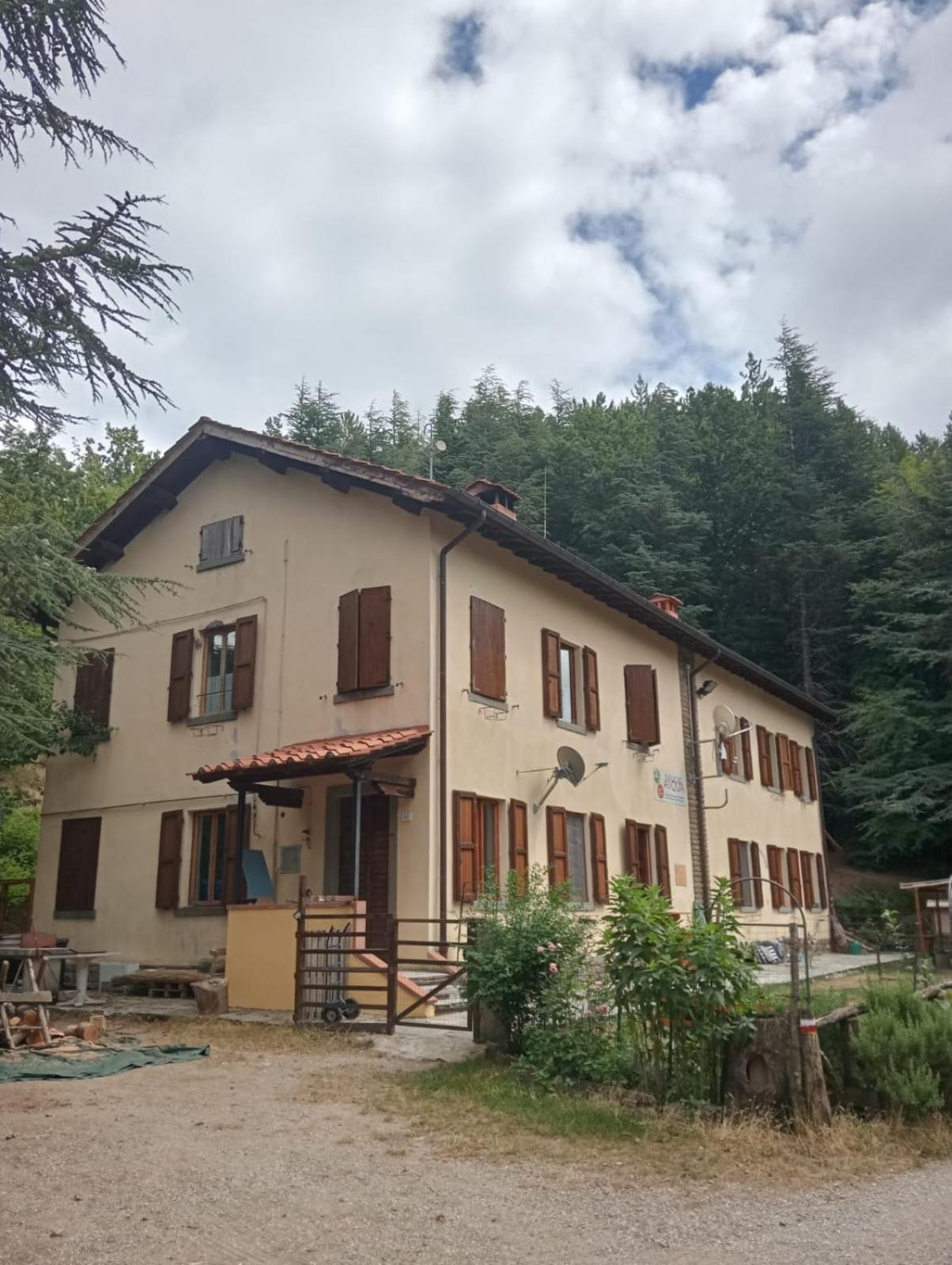 Rifugio Asqua Βίλα Poppi Εξωτερικό φωτογραφία